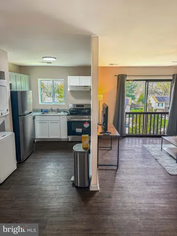 $1,250 | 3924 Rolling Rd., Unit B11, Pikesville, MD 21208