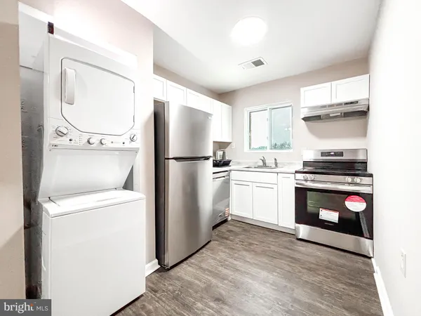 $1,790 | 3924 Rolling Rd., Unit B11, Pikesville, MD 21208