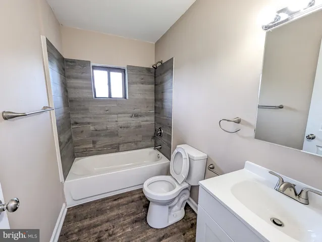 $1,250 | 3924 Rolling Rd., Unit B11, Pikesville, MD 21208