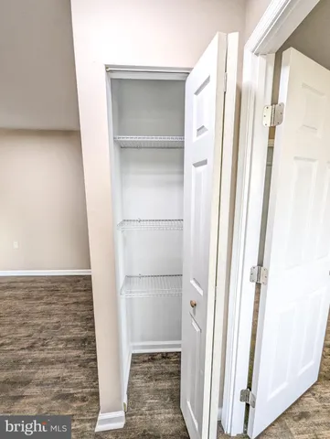 $1,250 | 3924 Rolling Rd., Unit B11, Pikesville, MD 21208