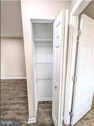 $1,250 | 3924 Rolling Rd., Unit B11, Pikesville, MD 21208