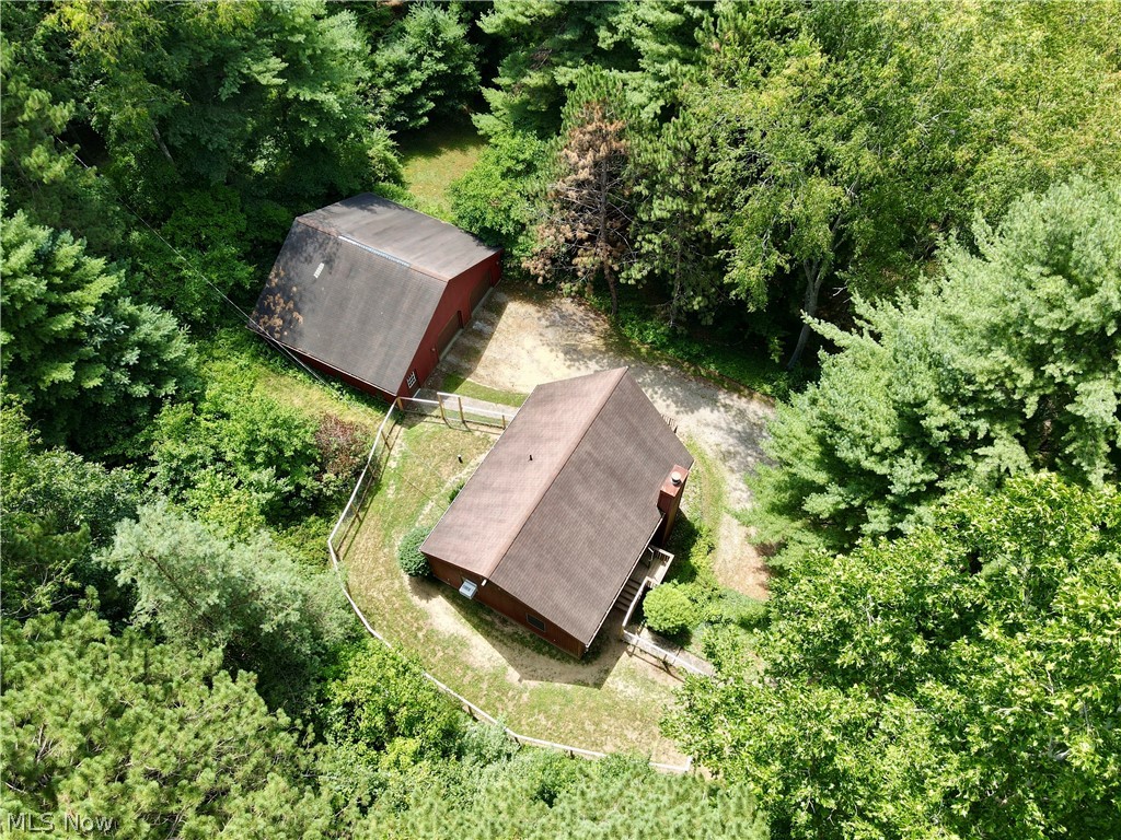 5931 Middle Run Road Dover, OH 44622 - Photo 6 of 13 Gallery Image 6