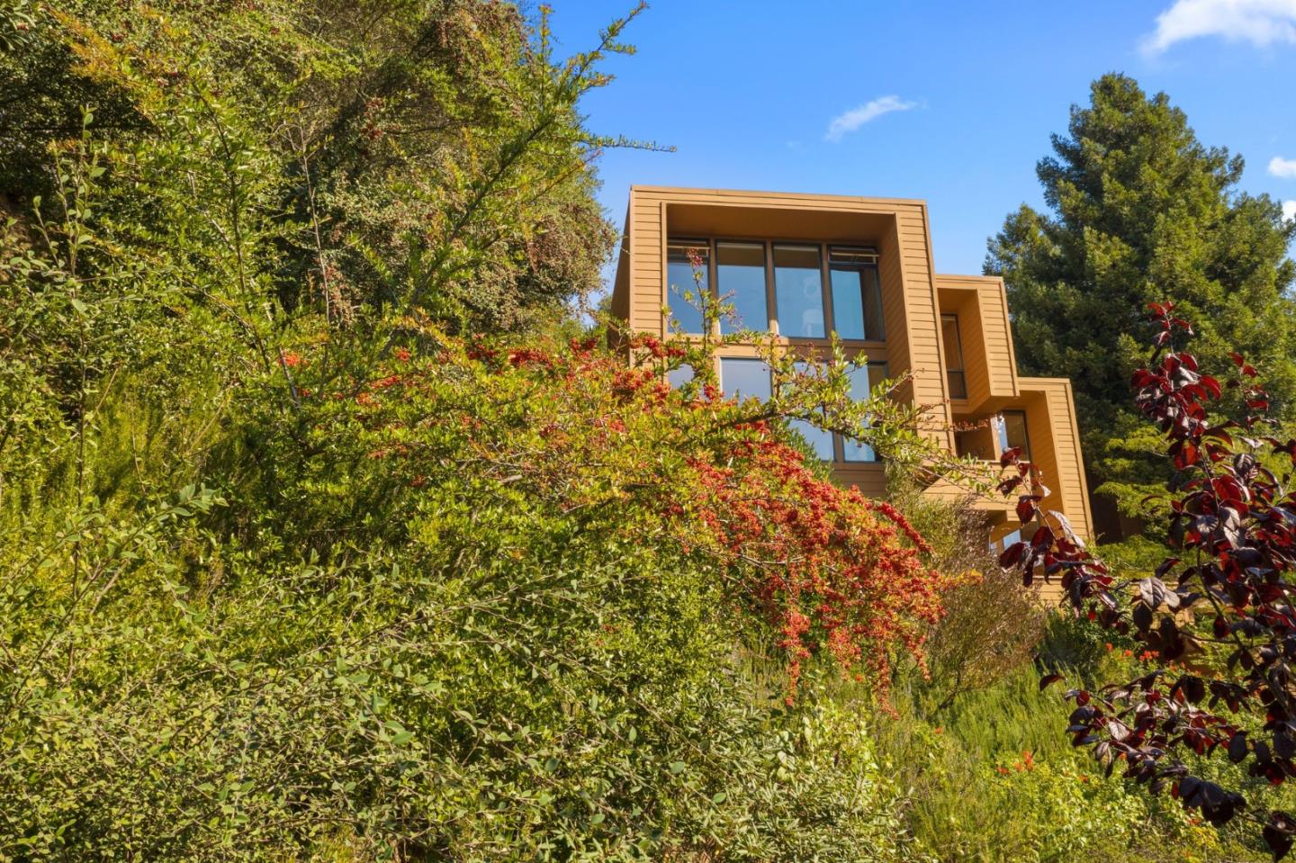 7625 Oak Ridge Road Aptos, CA 95003 - Photo 60 of 67 a front view of a house with garden