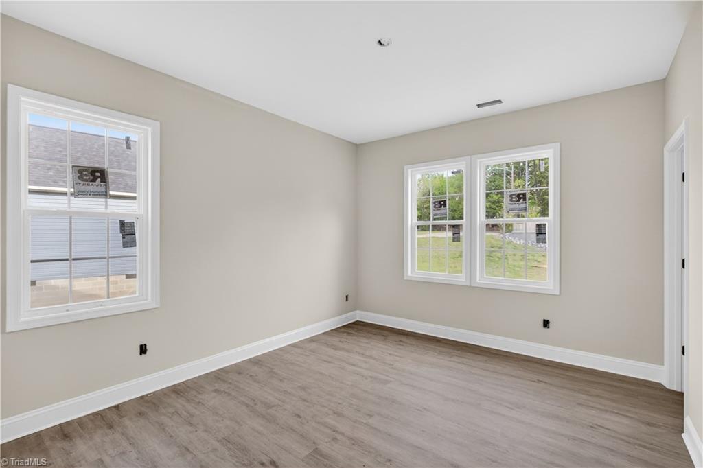 1703 Gavin Drive High Point, NC 27260 - Photo 12 of 24