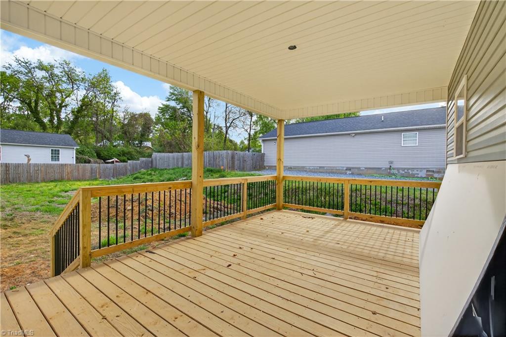 1703 Gavin Drive High Point, NC 27260 - Photo 20 of 24