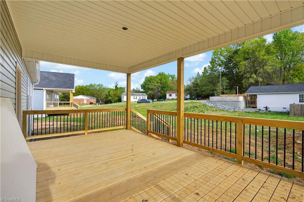 1703 Gavin Drive High Point, NC 27260 - Photo 21 of 24