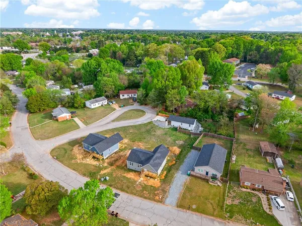 $245,000 | 1703 Gavin Drive, High Point, NC 27260