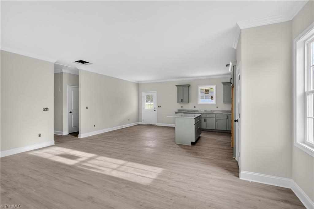 1703 Gavin Drive High Point, NC 27260 - Photo 7 of 24