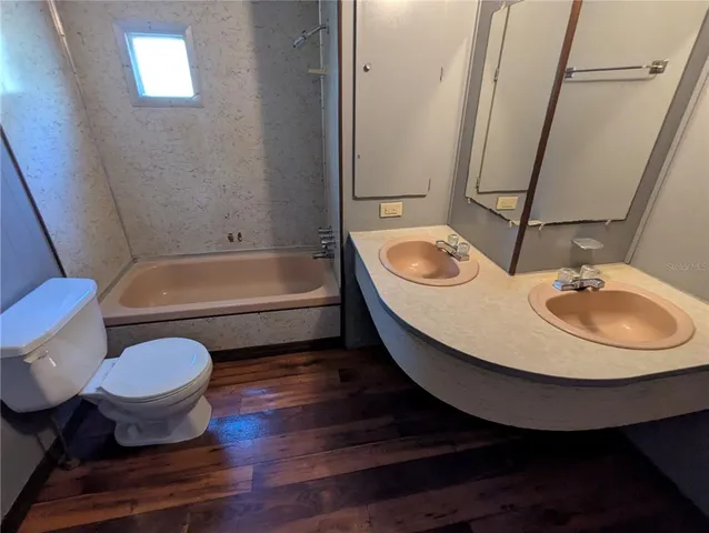 $59,900 | 397 Southeast 902nd Street, Old Town, FL 32680