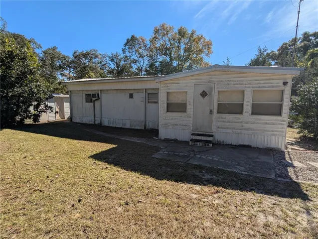 $59,900 | 397 Southeast 902nd Street, Old Town, FL 32680