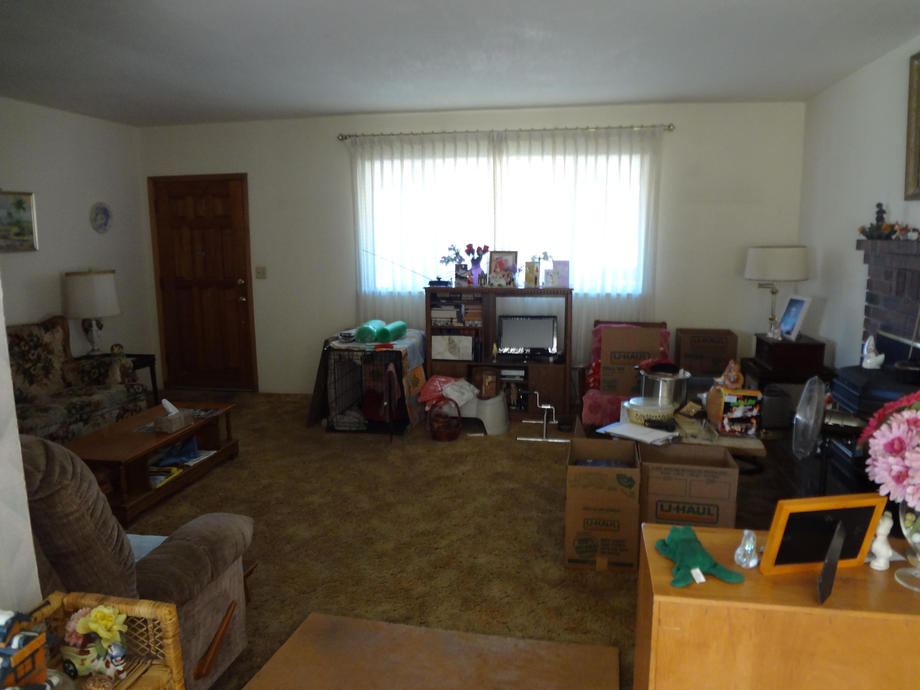 14574 Cloverdale Road Anderson, CA 96007 - Photo 3 of 15 DSC00321