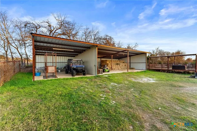 $899,900 | 2700 Auction Barn Road, Belton, TX 76513