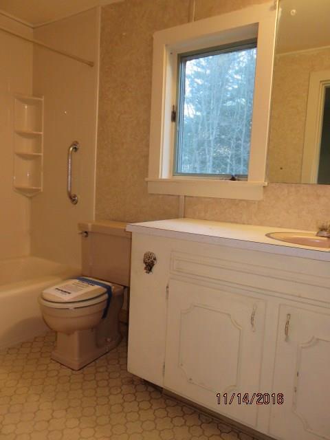 24 Roles Street Springvale, ME 04083 - Photo 13 of 13 Bath