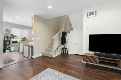 $465,000 | 6333 College Grove Way, Unit 1101 (14), San Diego, CA 92115