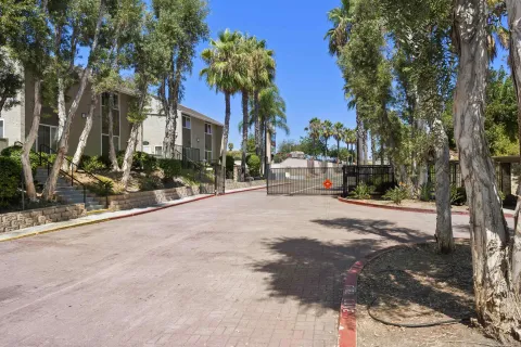 $465,000 | 6333 College Grove Way, Unit 1101 (14), San Diego, CA 92115