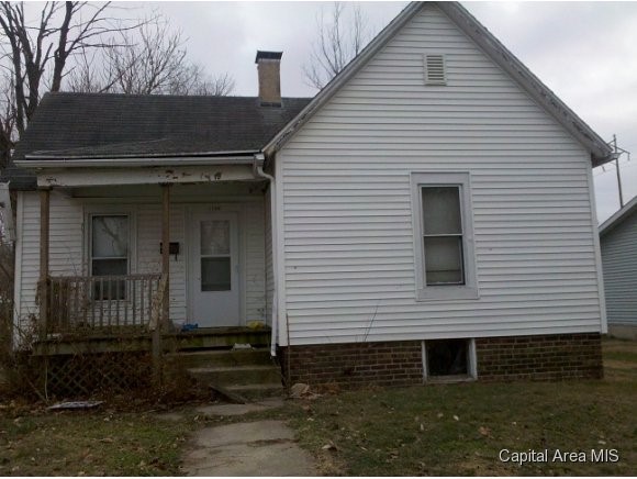 1706 East Matheny Avenue Springfield, IL 62702 - Photo 1 of 1