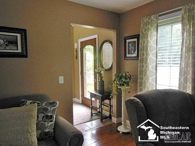 636 West Erie Road Temperance, MI 48182 - Photo 8 of 26 Gallery Image 8