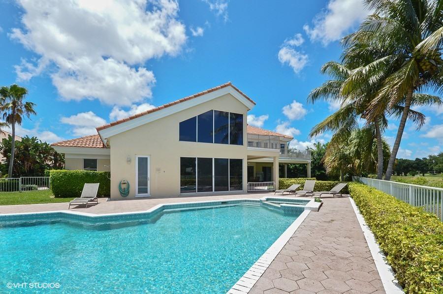 6010 Northwest 23rd Terrace Boca Raton, FL 33496 - Photo 3 of 32 6010NW23rdTer_vht_viewer_26