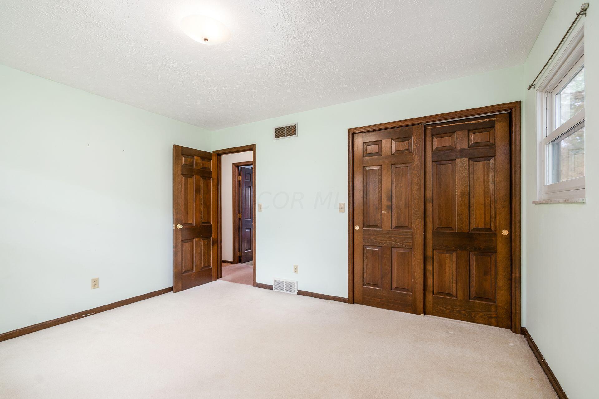 8712 Cheshire Road Sunbury, OH 43074 - Photo 17 of 40 Bedroom #3