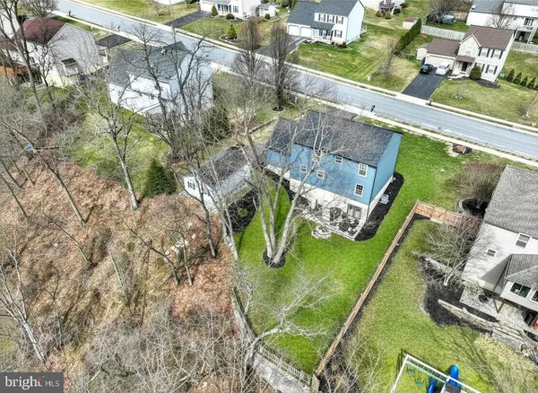 $420,000 | 140 Burberry Lane, Mount Wolf, PA 17347