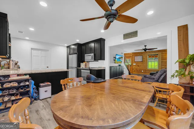 $365,000 | 280 Shore Crest Drive, Martin, GA 30557