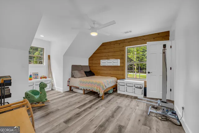 $365,000 | 280 Shore Crest Drive, Martin, GA 30557