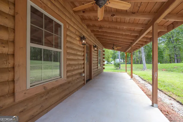 $365,000 | 280 Shore Crest Drive, Martin, GA 30557