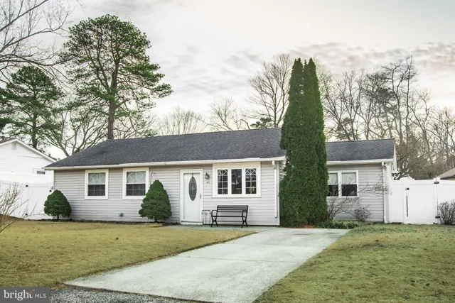 $389,000 | 43 Kohomo Avenue, Sicklerville, NJ 08081