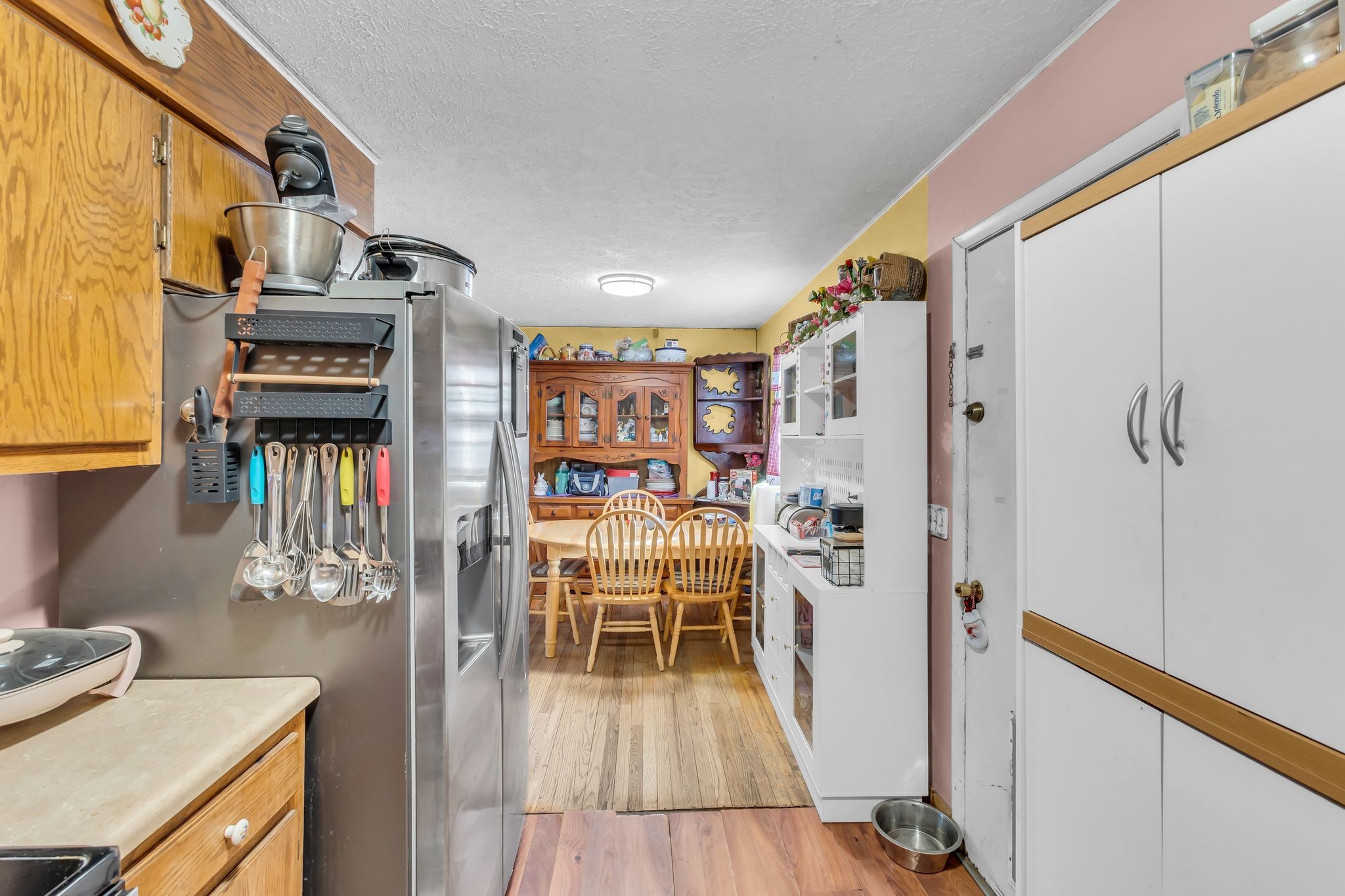 7880 Johnny Crow Road Lyles, TN 37098 - Photo 12 of 29 a view of a livingroom with furniture and hardwood floor