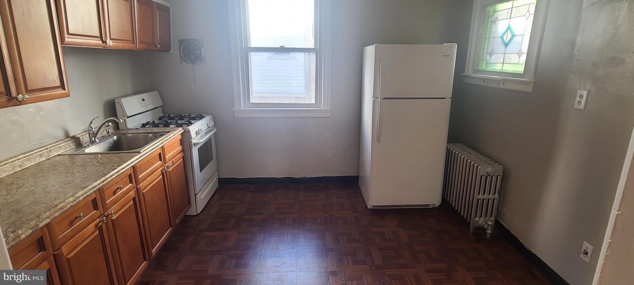 223 Avon Road Upper Darby, PA 19082 - Photo 16 of 39
