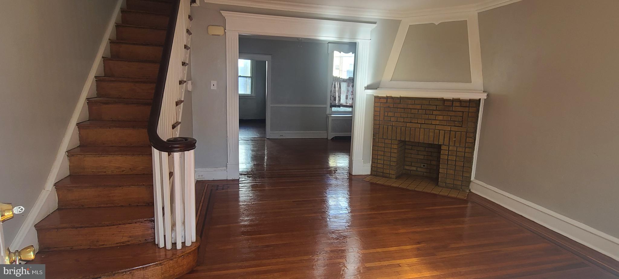 223 Avon Road Upper Darby, PA 19082 - Photo 9 of 39