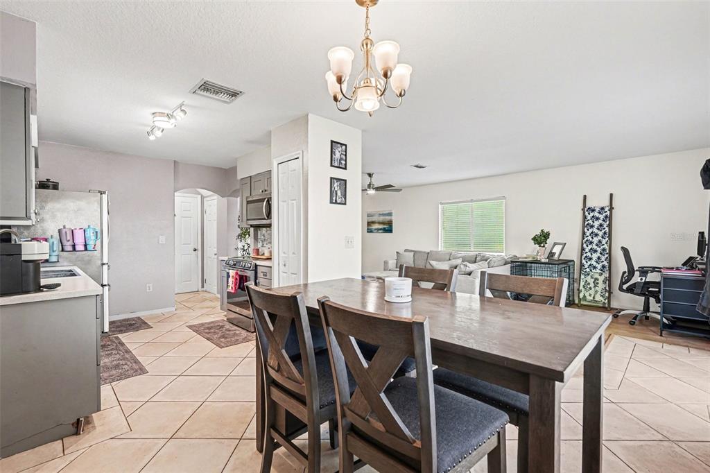 13110 Fennway Ridge Drive Riverview, FL 33579 - Photo 13 of 27