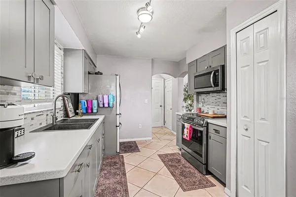 $340,000 | 13110 Fennway Ridge Drive, Riverview, FL 33579