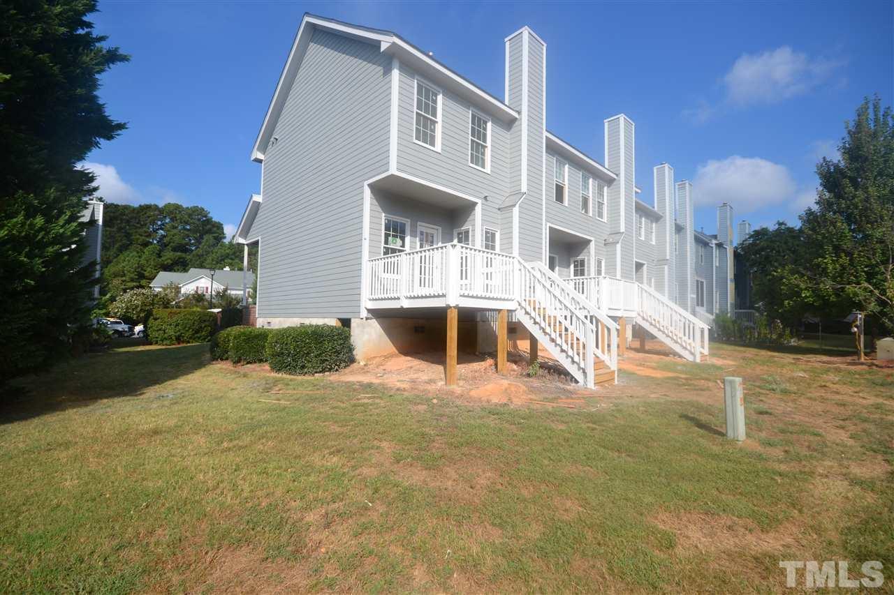 8310 Hempshire Place, Unit 101 Raleigh, NC 27613 - Photo 4 of 17 Gallery Image 4