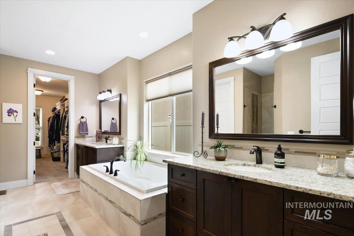 3654 East Brentor Court Meridian, ID 83642 - Photo 29 of 50
