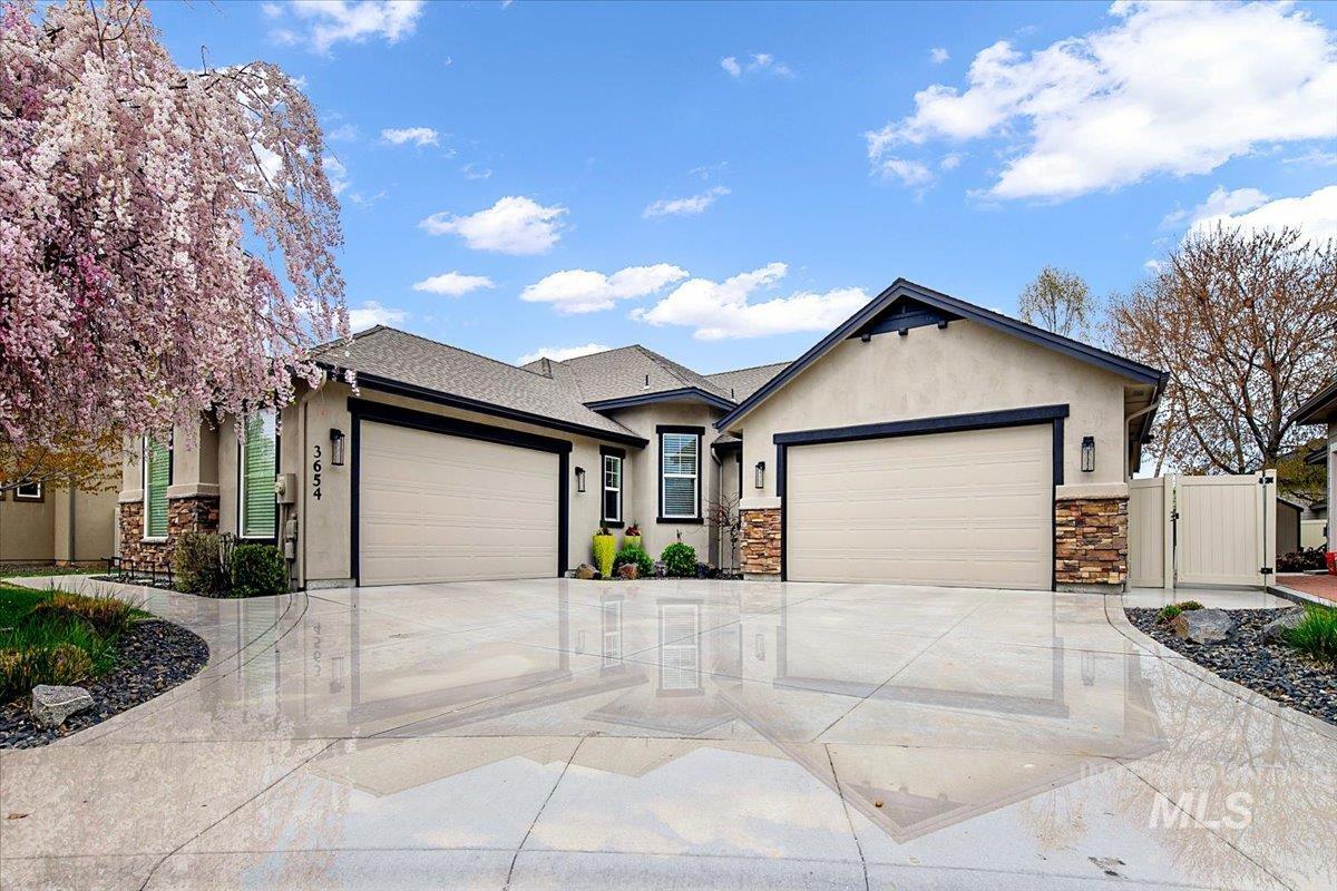 3654 East Brentor Court Meridian, ID 83642 - Photo 3 of 50