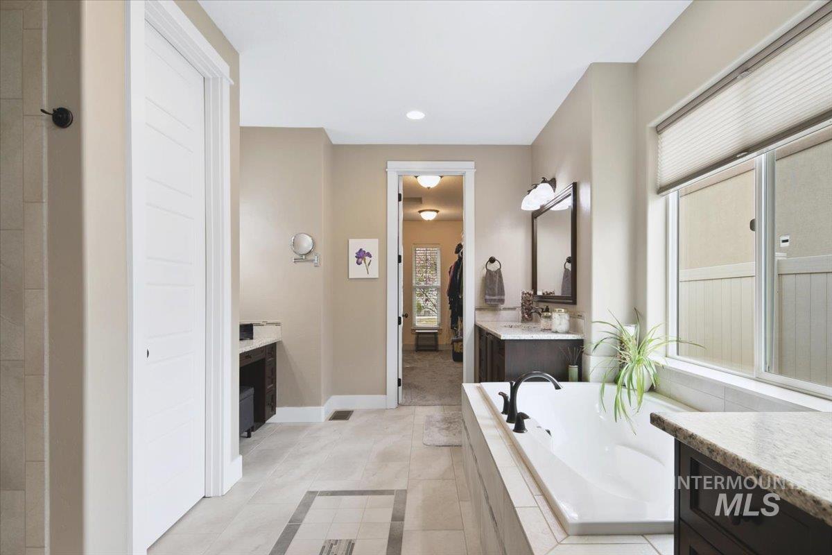 3654 East Brentor Court Meridian, ID 83642 - Photo 31 of 50