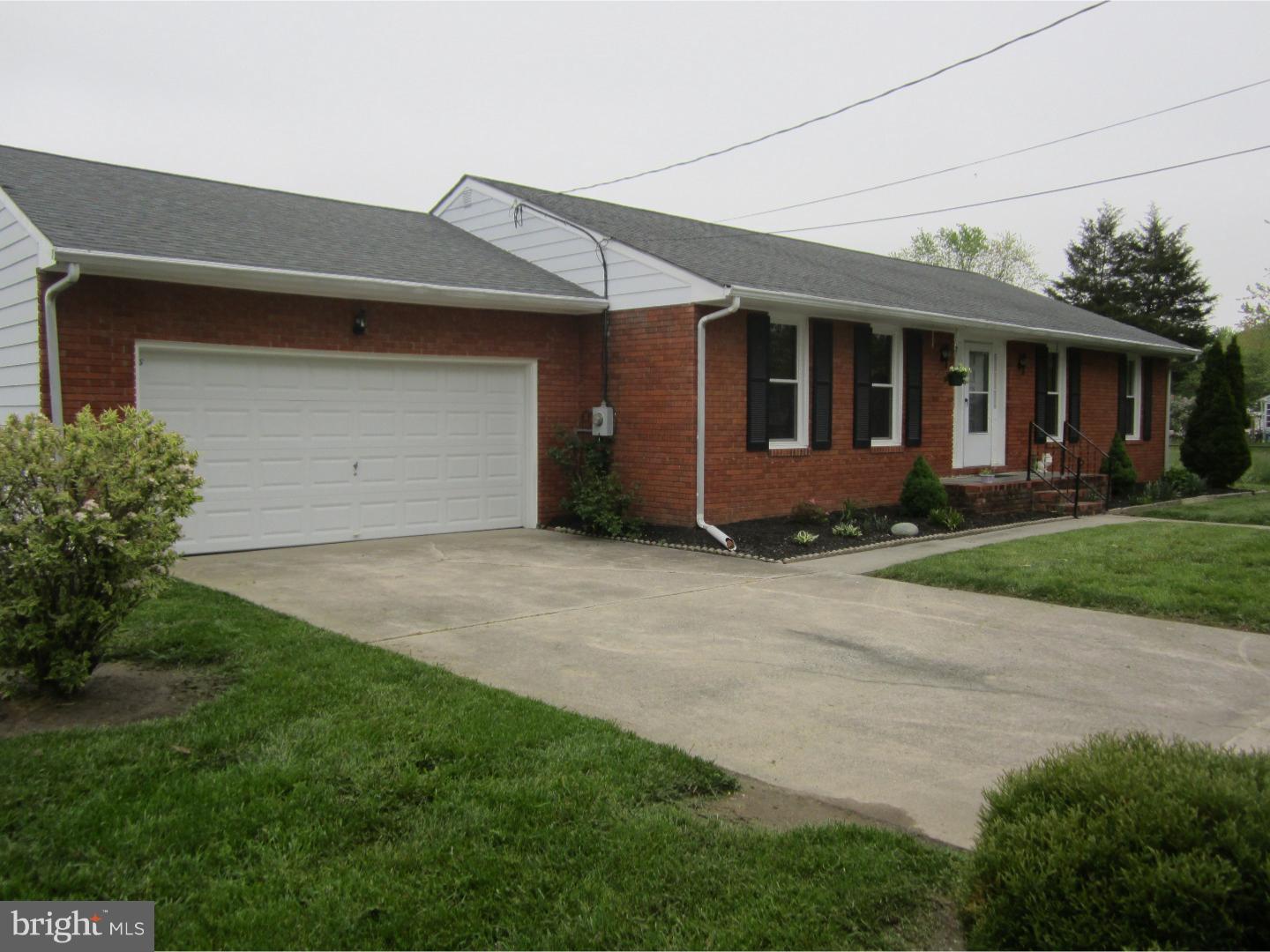 84 Boston Road Pennsville, NJ 08070 - Photo 2 of 25