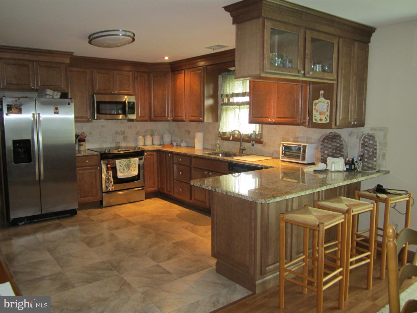 84 Boston Road Pennsville, NJ 08070 - Photo 5 of 25