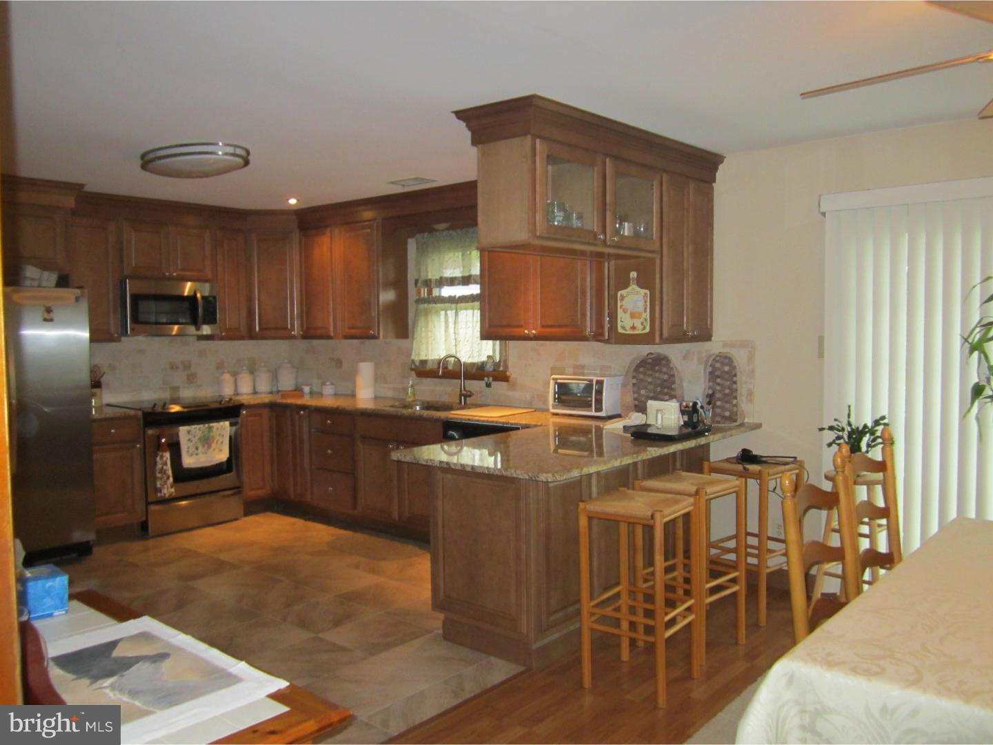 84 Boston Road Pennsville, NJ 08070 - Photo 10 of 25