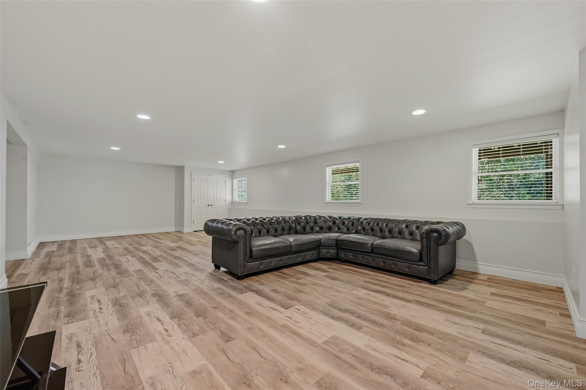 51 Meriwether Trail Congers, NY 10920 - Photo 42 of 50 Spacious area featuring light wood-finish flooring and recessed lighting