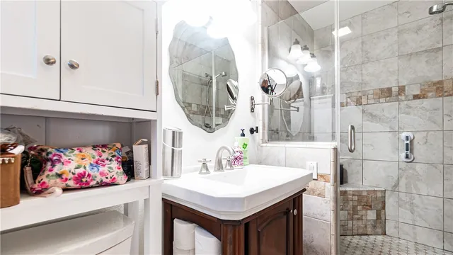 $1,251,500 | 15992 Del Prado Drive, Hacienda Heights, CA 91745