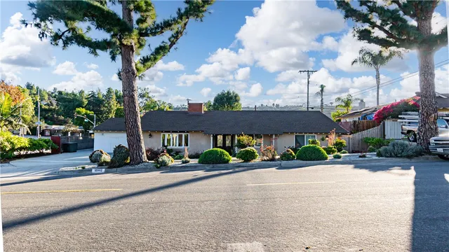 $1,251,500 | 15992 Del Prado Drive, Hacienda Heights, CA 91745