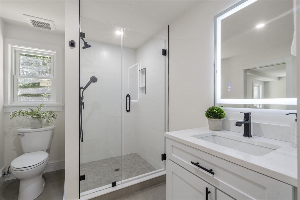 241 Prospect Street Franklin, MA 02038 - Photo 18 of 42