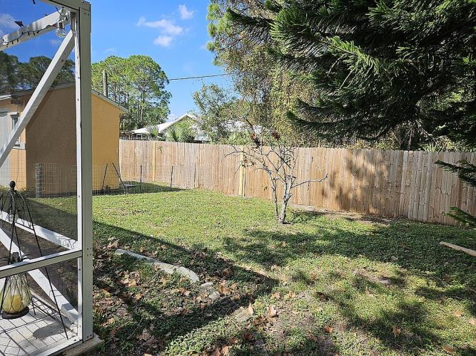 1275 Danforth Street Southwest Palm Bay, FL 32908 - Photo 15 of 22