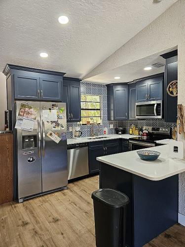 1275 Danforth Street Southwest Palm Bay, FL 32908 - Photo 6 of 22