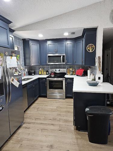 1275 Danforth Street Southwest Palm Bay, FL 32908 - Photo 7 of 22