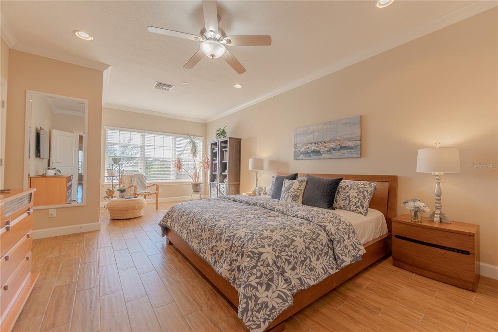 94 The Cv Way Indian Rocks Beach, FL 33785 - Photo 4 of 54