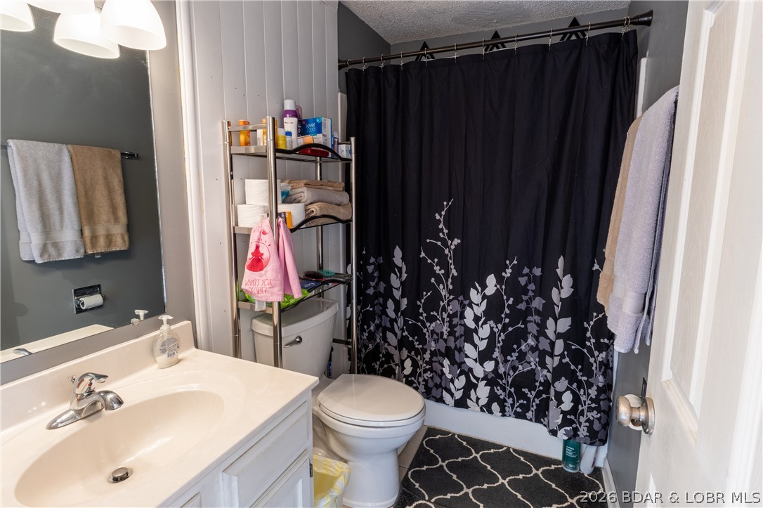 1442 Nichols Road, Unit B206 Osage Beach, MO 65065 - Photo 11 of 42