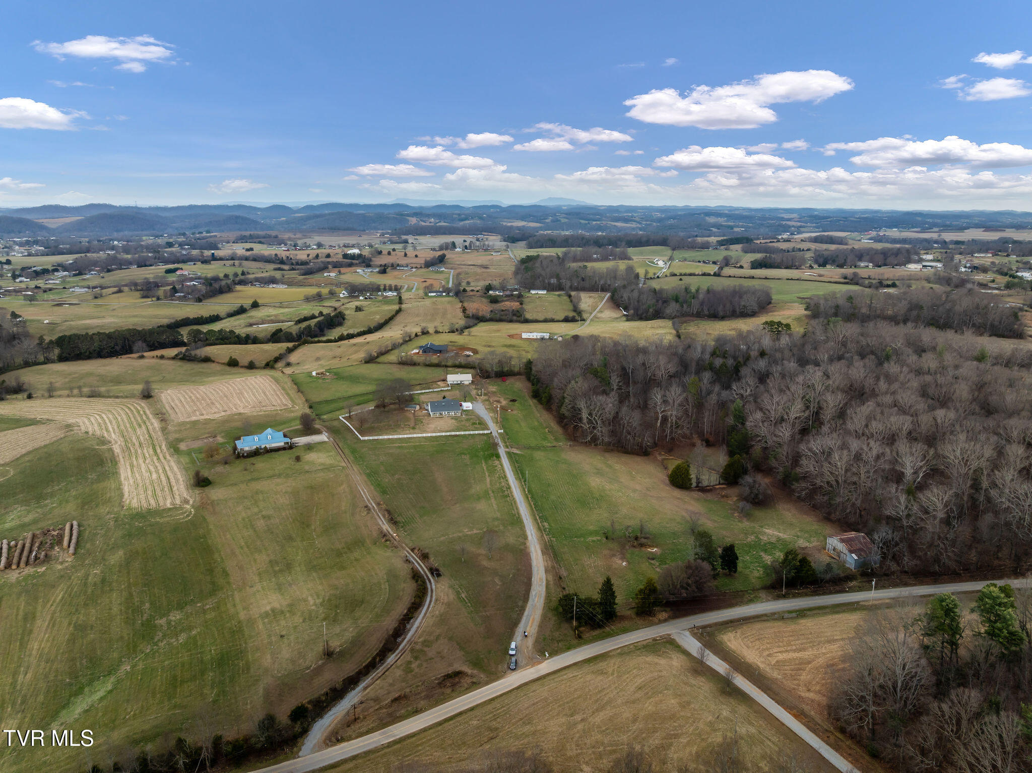 1385 Wilhoit Road Chuckey, TN 37641 - Photo 103 of 134 DJI_0904